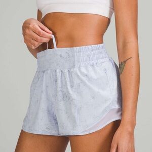 Lululemon High Rise Hotty Hot Short Gravel Dust Pastel Blue